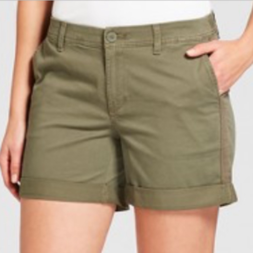A New Day 5 “ Chino shorts in Olive